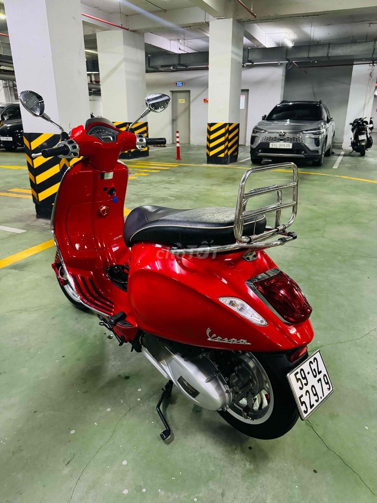 Piaggio Vespa 2018 - ảnh 1
