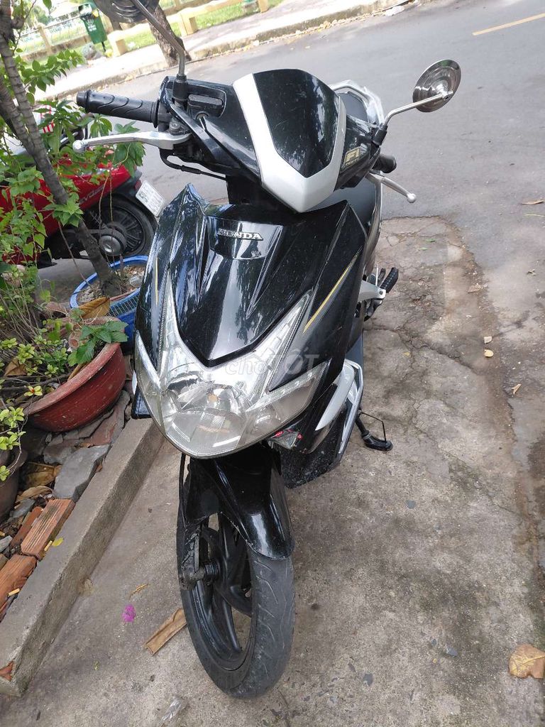 Honda Air Blade 2009 - ảnh 2