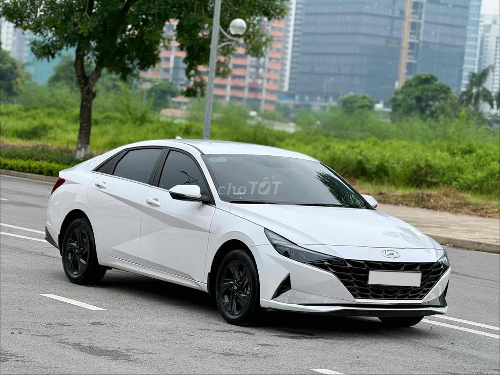 Hyundai Elantra 2024 - ảnh 2