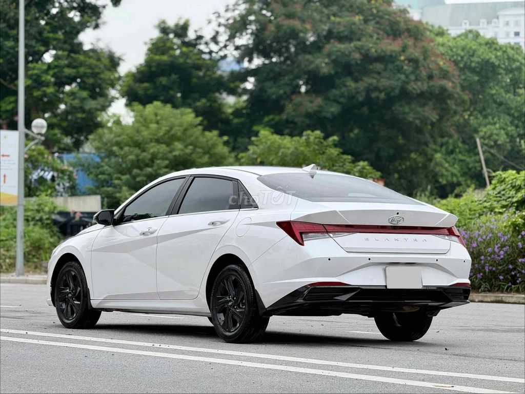 Hyundai Elantra 2024 - ảnh 3