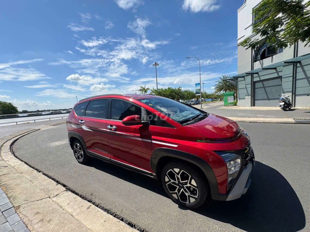 Hyundai Stargazer - ảnh 3