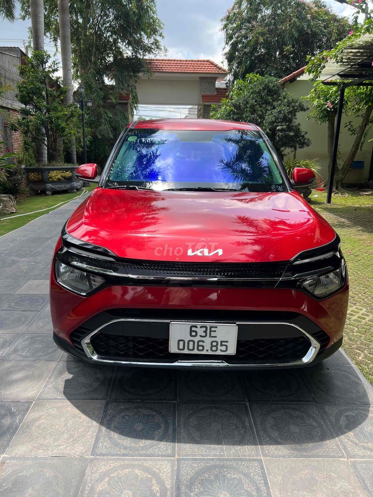 Kia Carens - ảnh 2