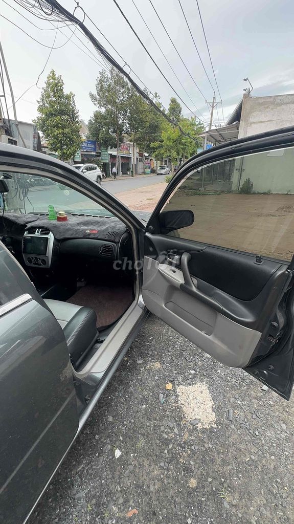 Ford Laser 2005 - ảnh 2