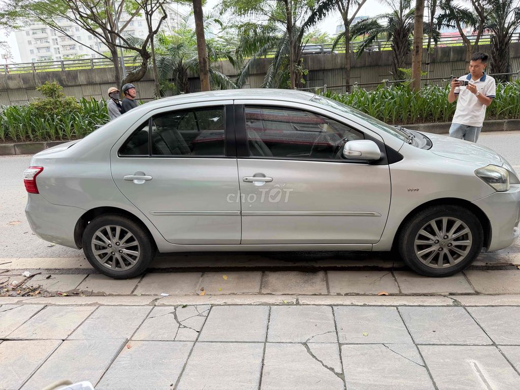 Toyota Vios 2012 - ảnh 3