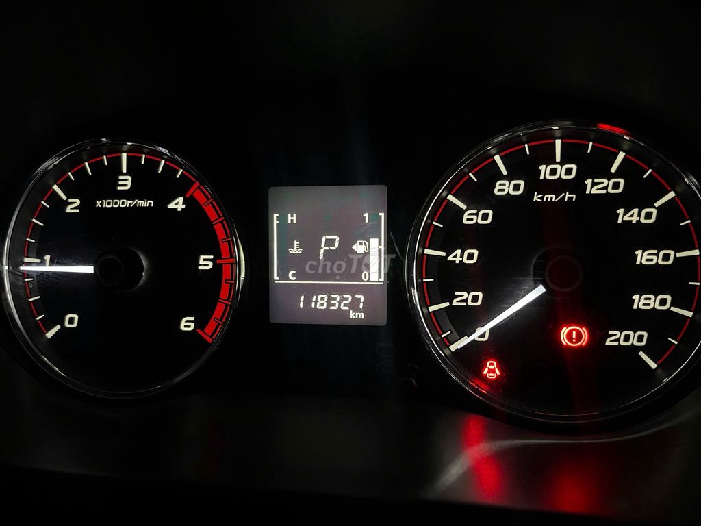 Mitsubishi Triton 2022 - ảnh 1