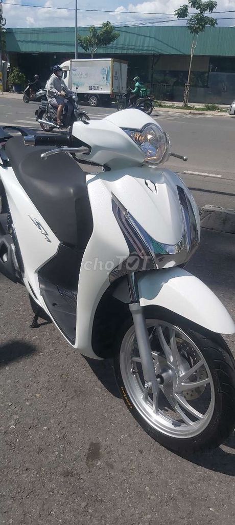 Honda SH 2013 - ảnh 3