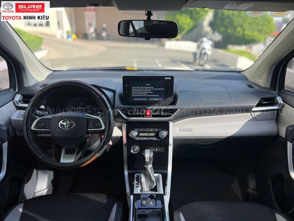 Toyota Veloz Cross 2022 - ảnh 4