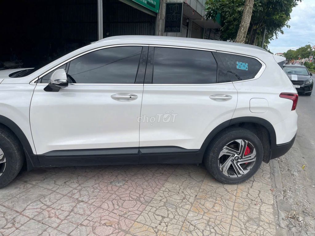 Hyundai Santa Fe - ảnh 2