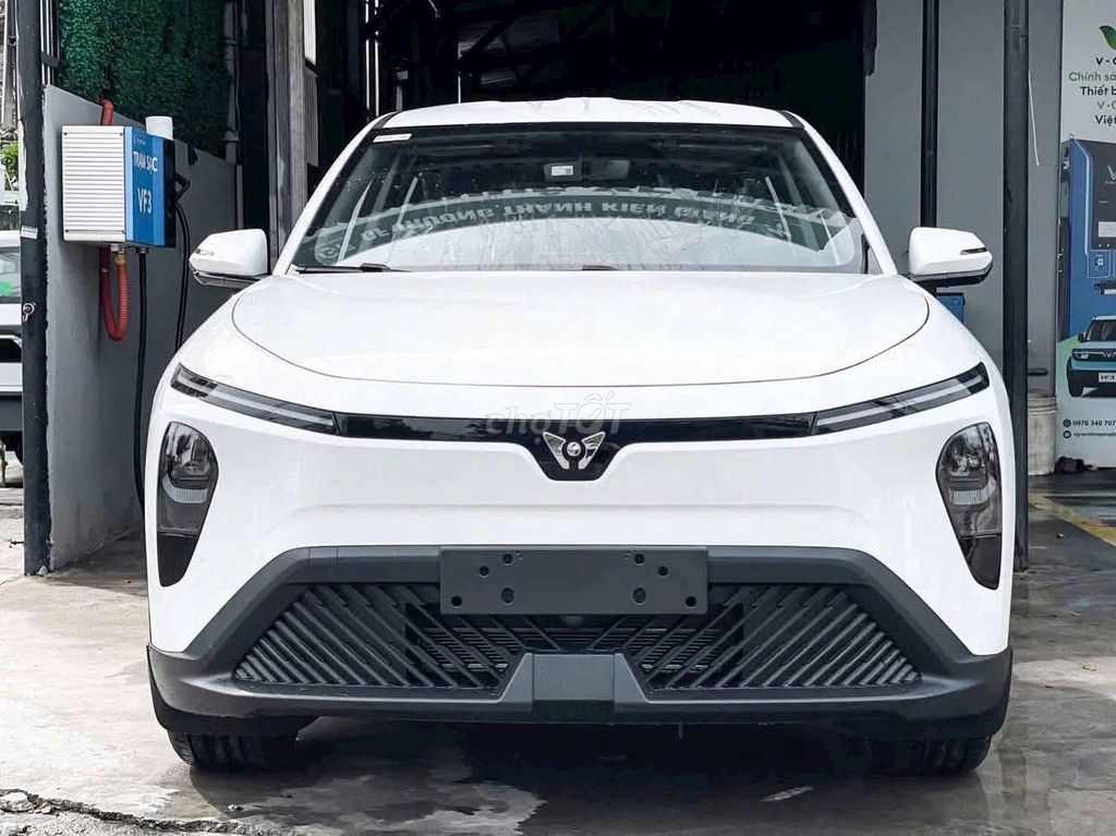 VinFast Limo Green - ảnh 1