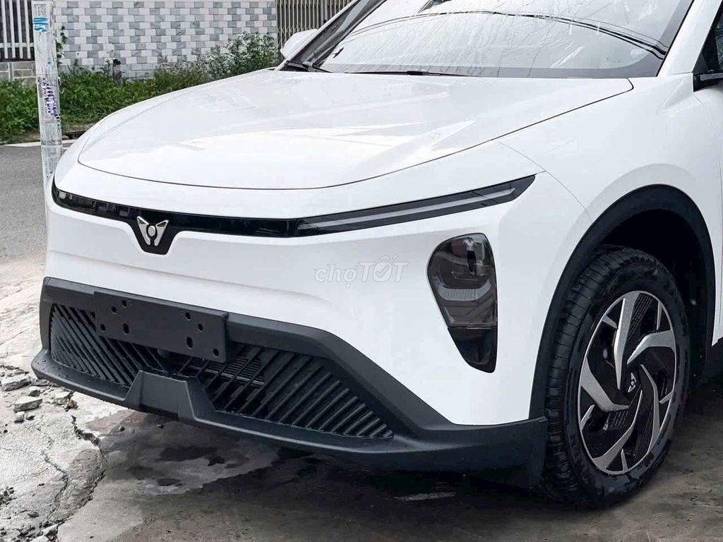 VinFast Limo Green - ảnh 5