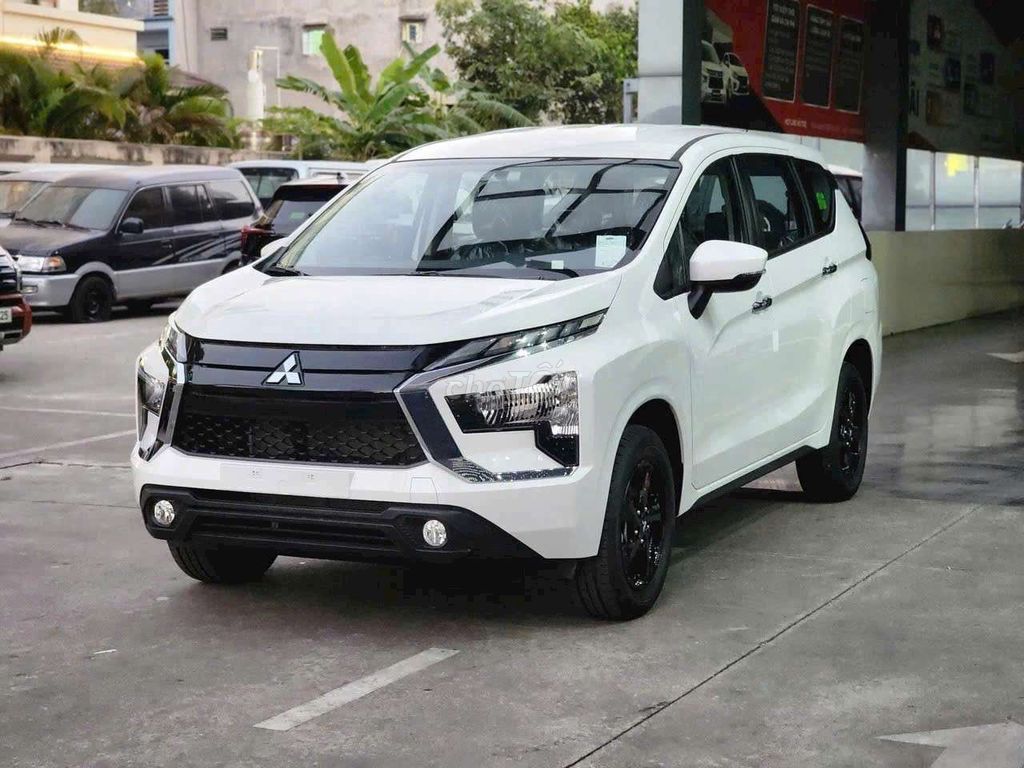 Mitsubishi - ảnh 1