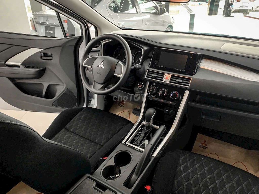 Mitsubishi - ảnh 5