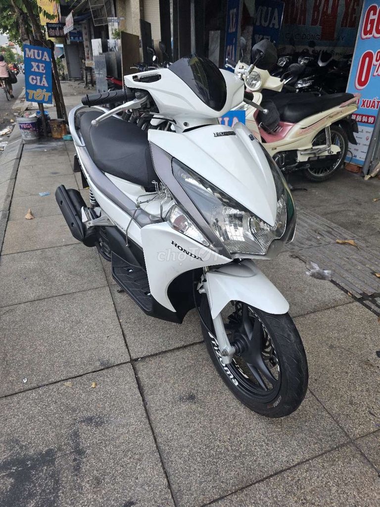 Honda Air Blade 2012 - ảnh 1
