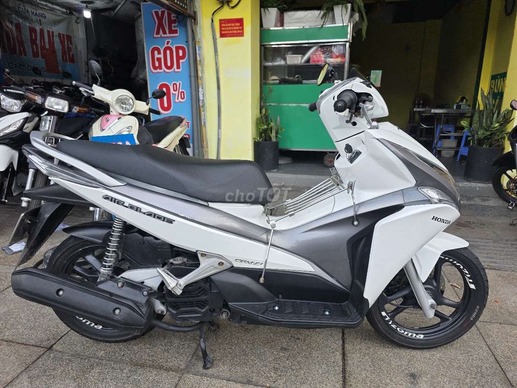 Honda Air Blade 2012 - ảnh 2