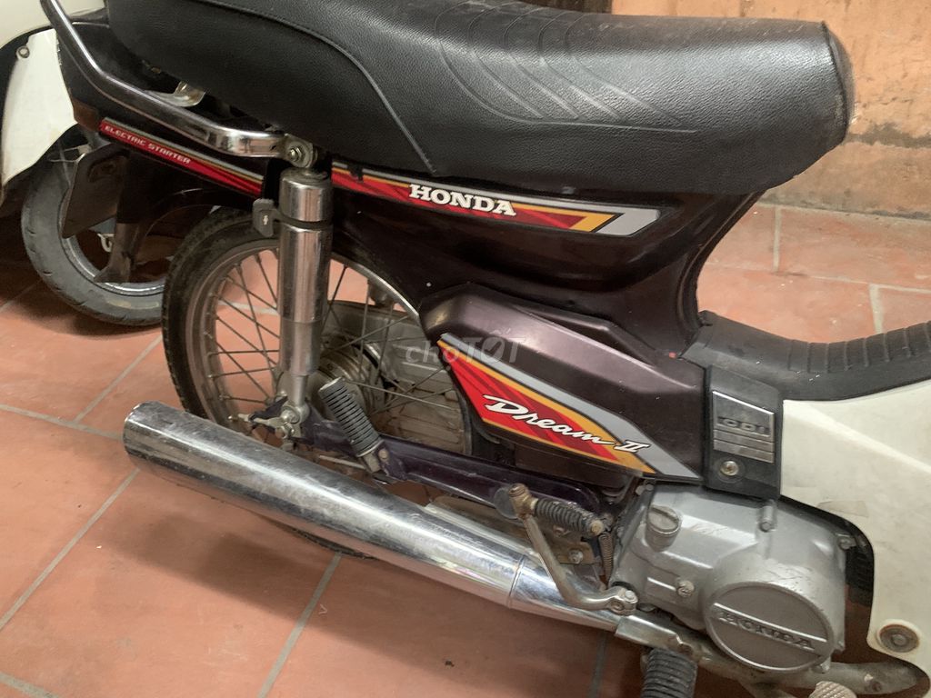 Honda Dream 1994 - ảnh 2