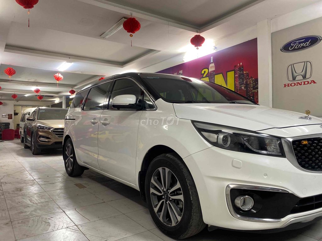 Kia Sedona 2017 - ảnh 2