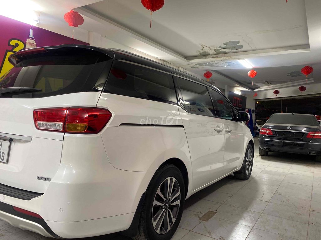Kia Sedona 2017 - ảnh 3