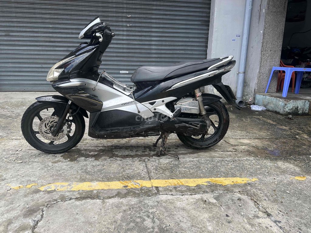 Honda Air Blade 2009 - ảnh 3