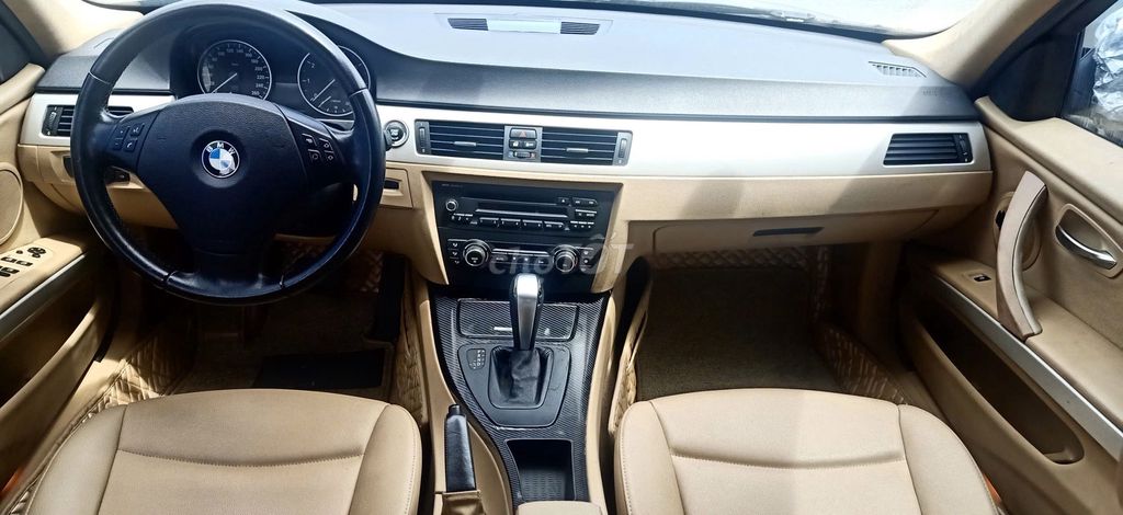BMW 2012 - ảnh 4