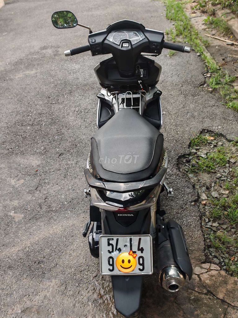 Honda Air Blade 2010 - ảnh 5