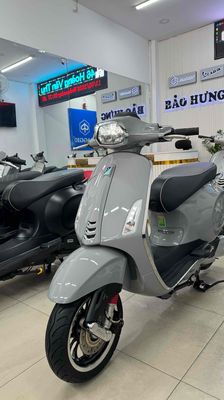 Piaggio Vespa 2023 - ảnh 1