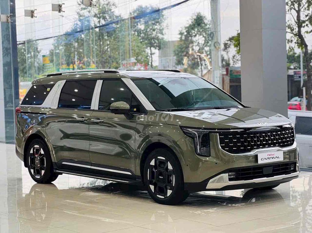 Kia Carnival 2025 - ảnh 1