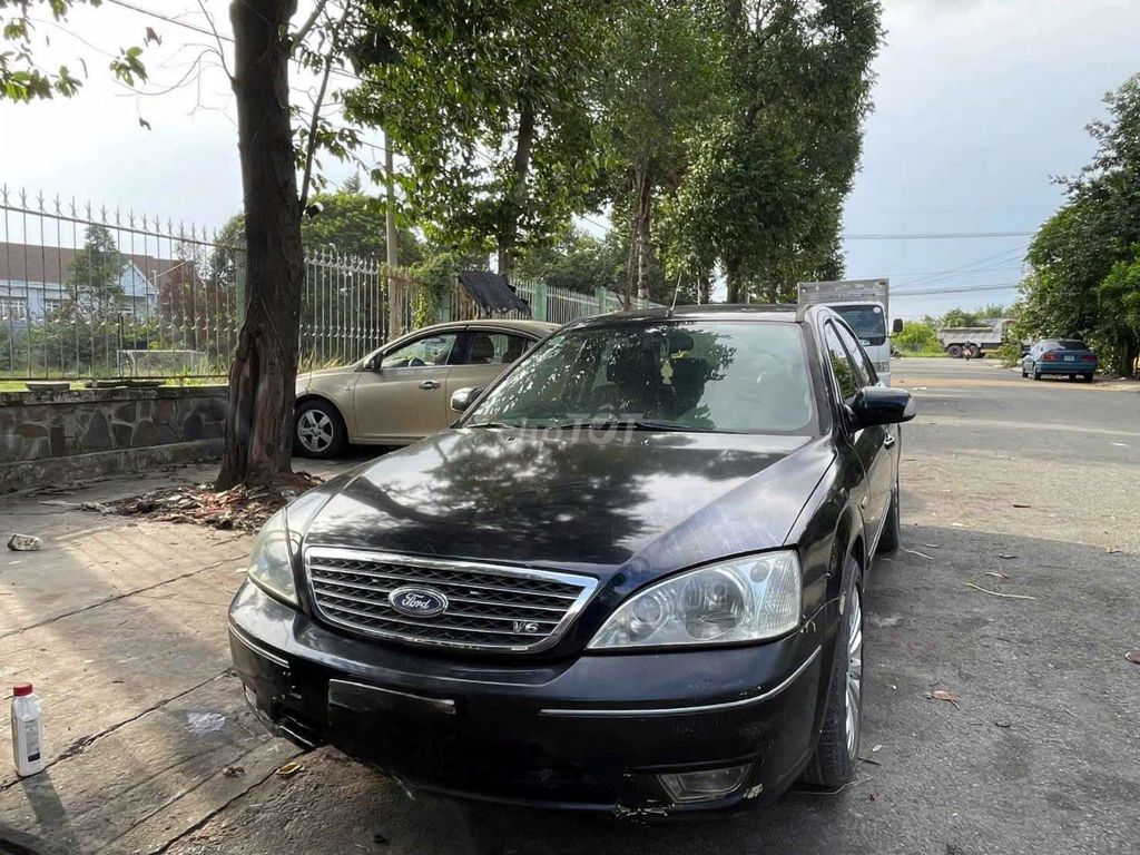 Ford Mondeo 2004 - ảnh 1