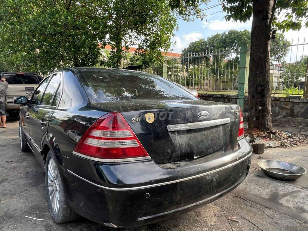 Ford Mondeo 2004 - ảnh 3