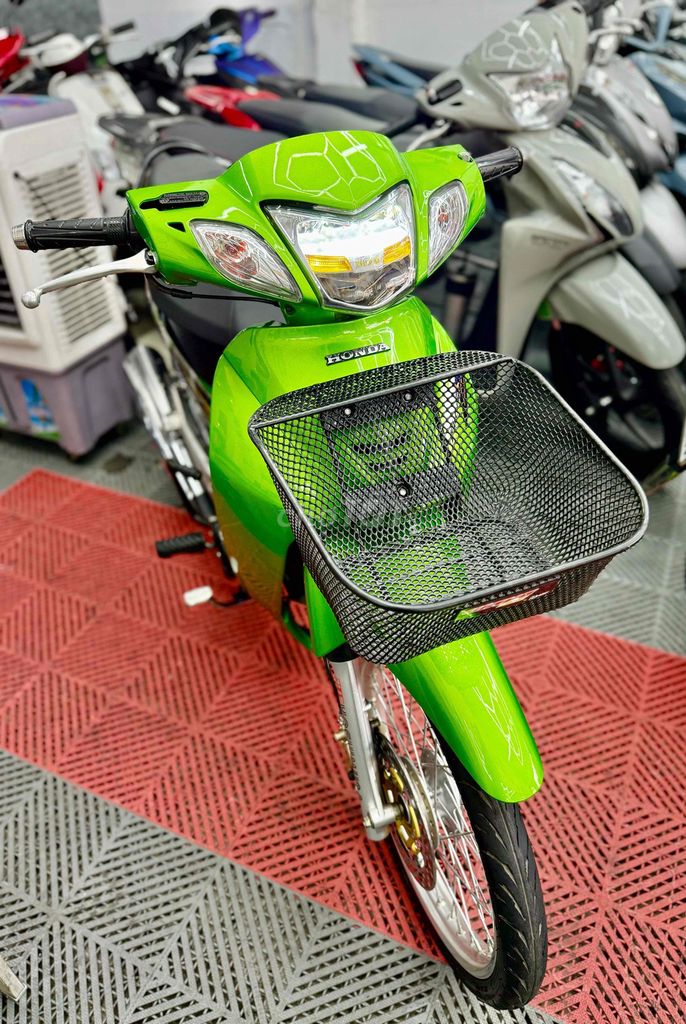 Honda Future 2006 - ảnh 1