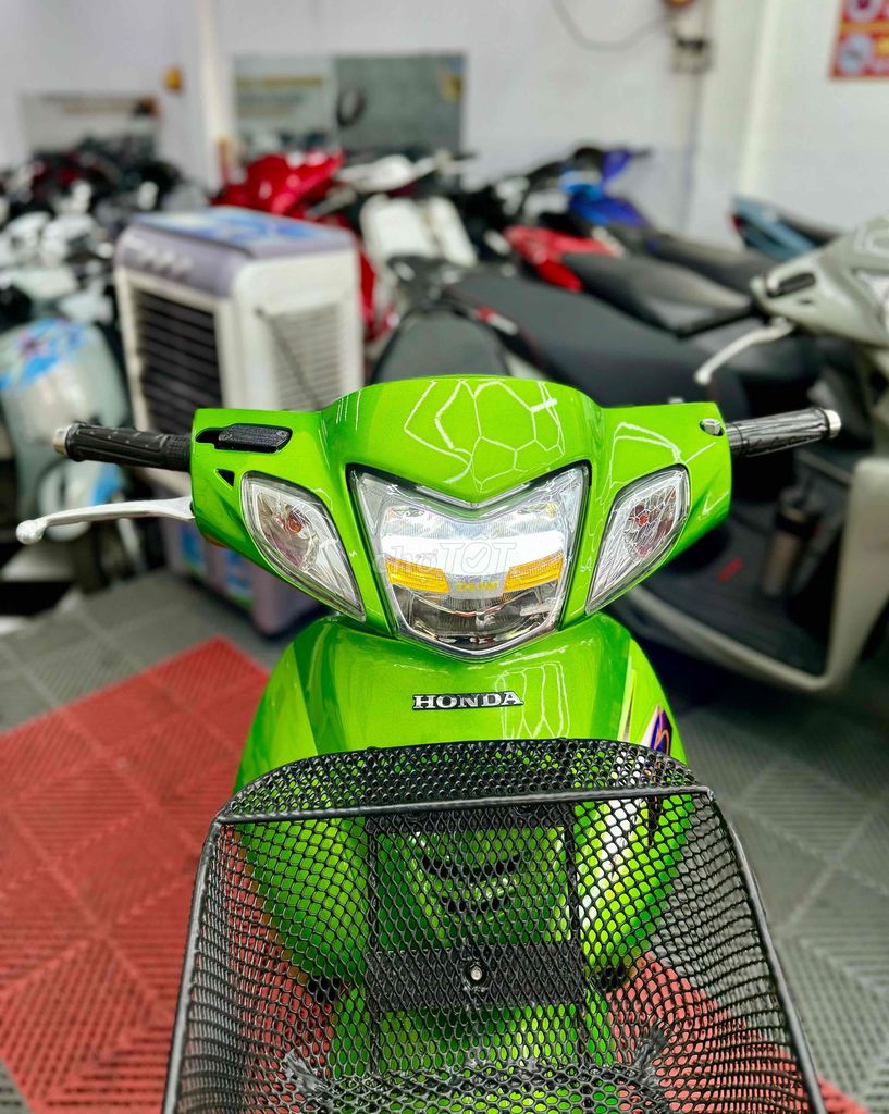 Honda Future 2006 - ảnh 3