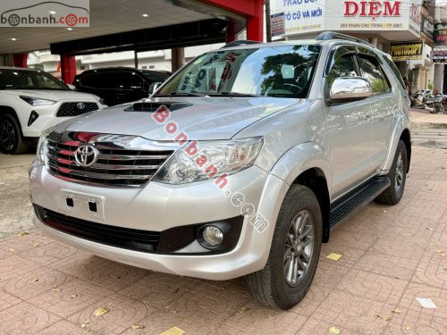 Toyota Fortuner 2.5G 2012 - ảnh 2