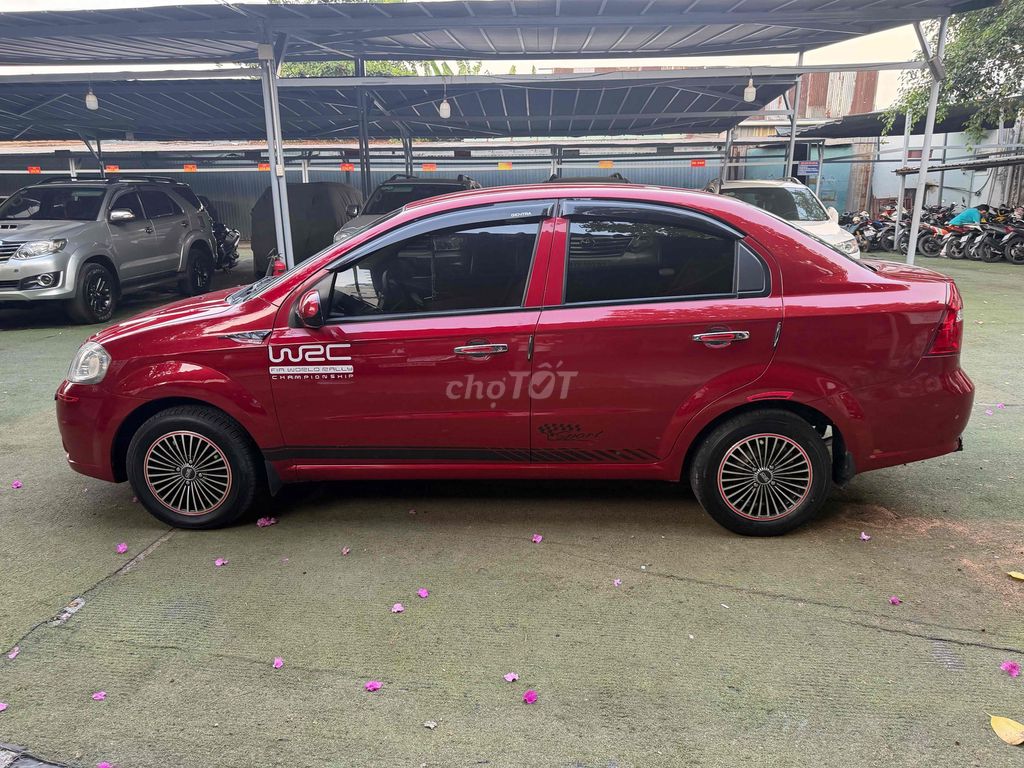 Chevrolet Aveo 2013 - ảnh 2