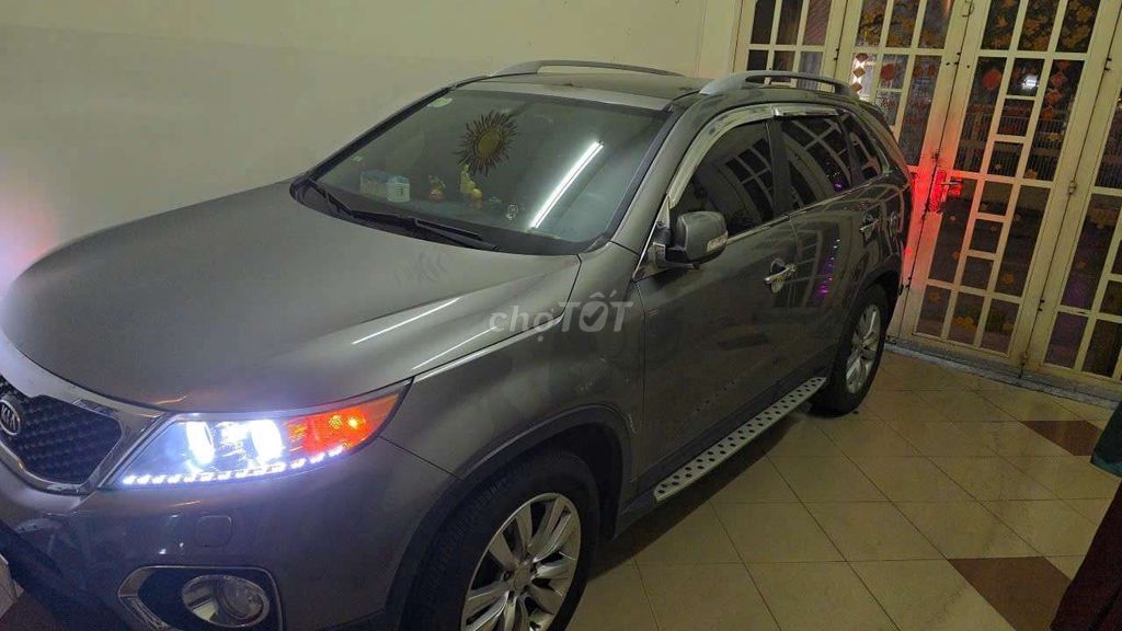 Kia Sorento 2012 - ảnh 2