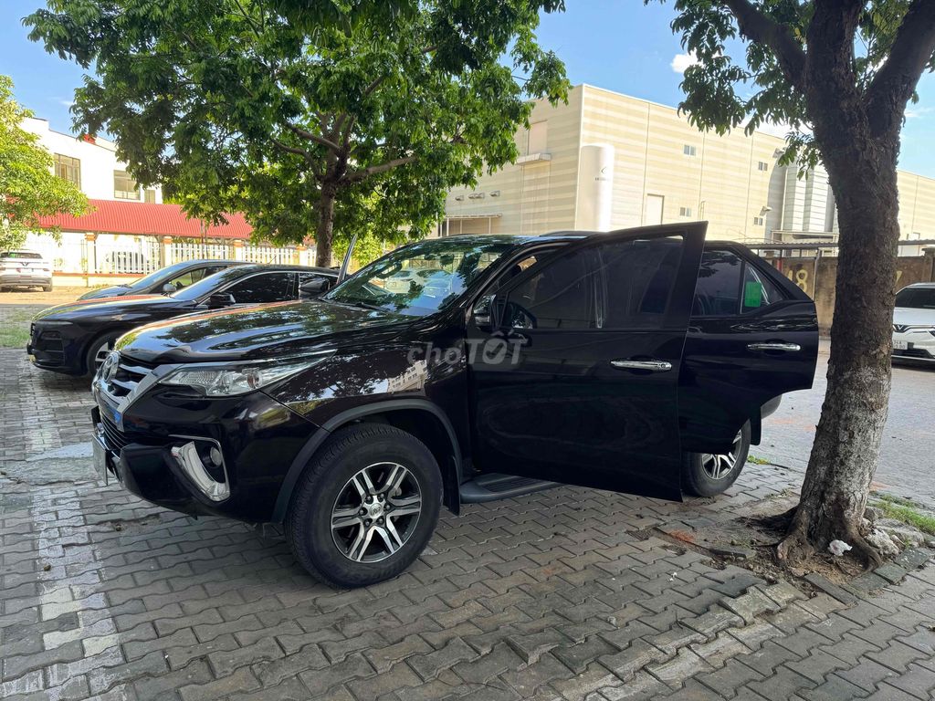 Toyota Fortuner 2018 - ảnh 1