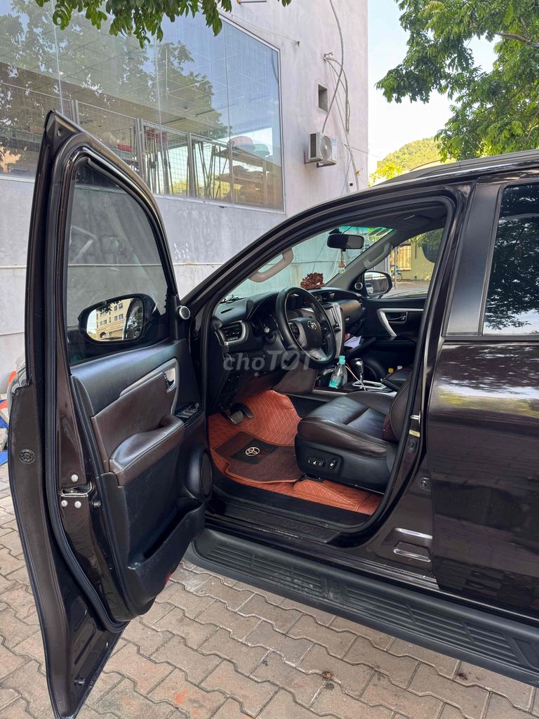 Toyota Fortuner 2018 - ảnh 3