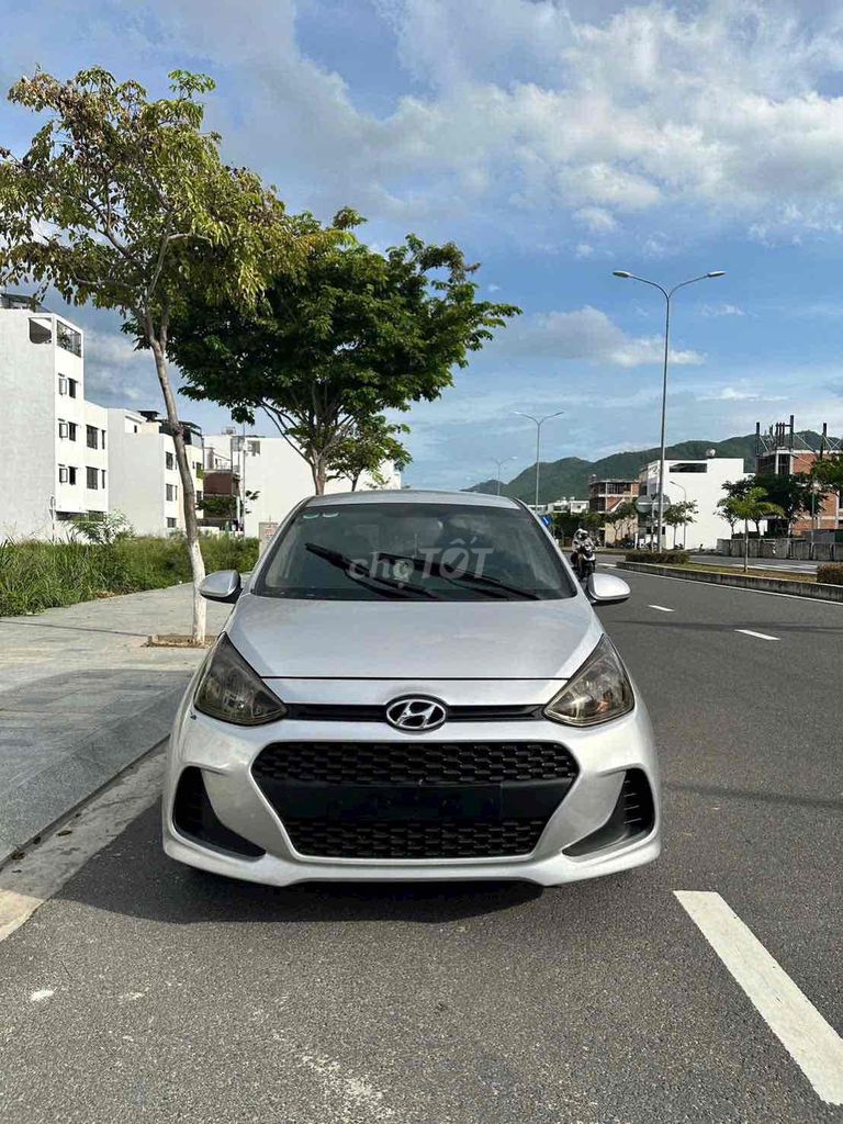 Hyundai i10 2017 - ảnh 1