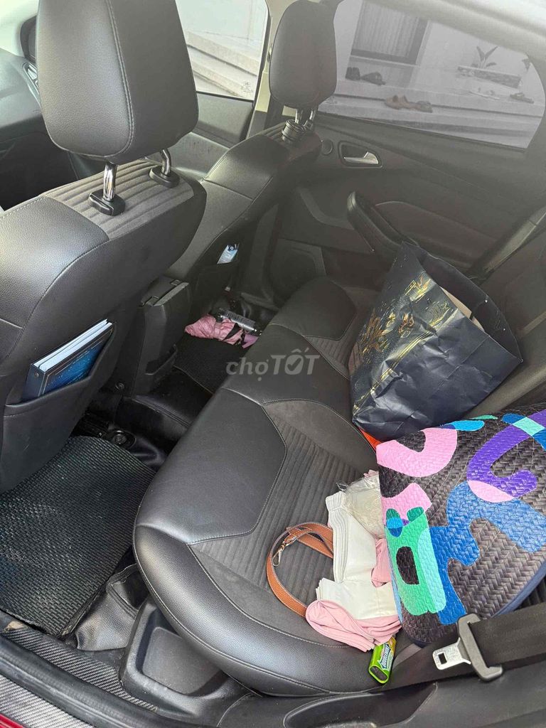 Ford Focus - ảnh 5