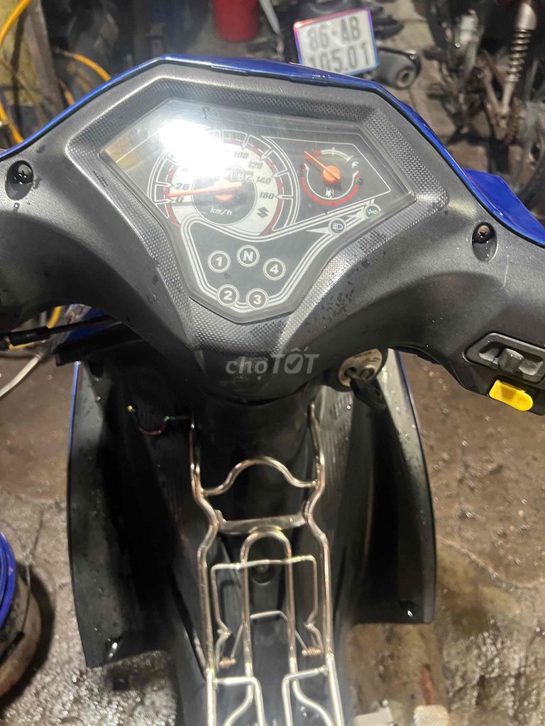 Suzuki Axelo 2014 - ảnh 5