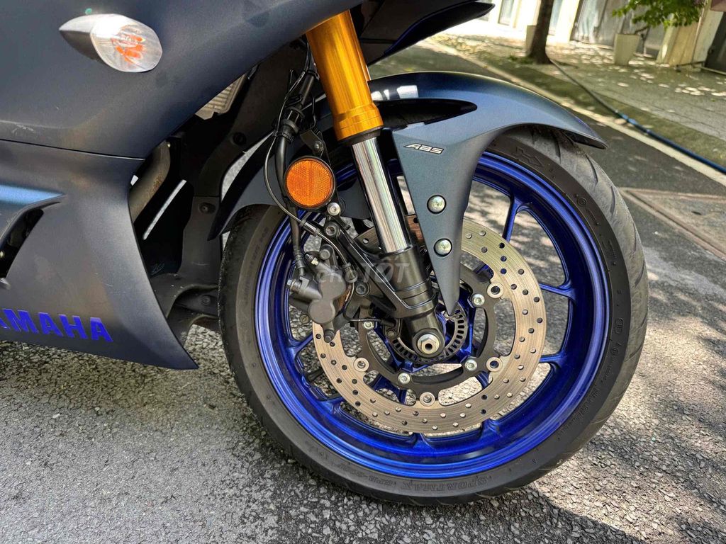 Yamaha R 2023 - ảnh 3