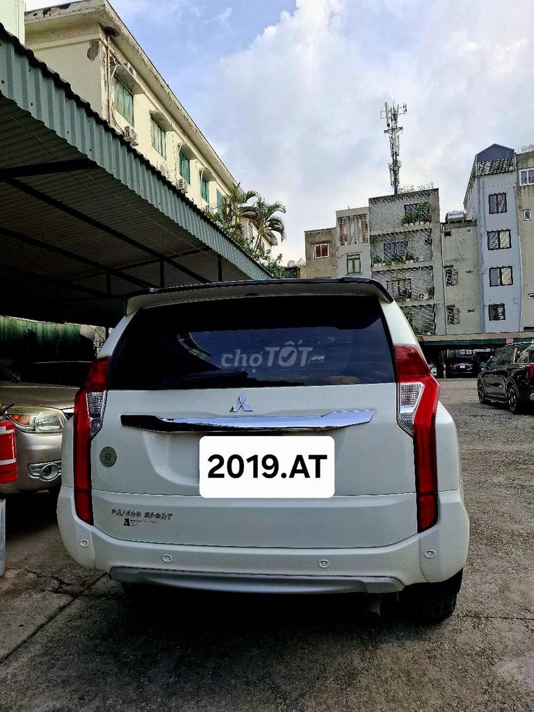 Mitsubishi - ảnh 2