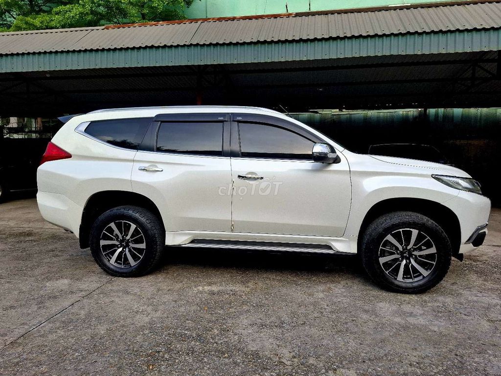 Mitsubishi - ảnh 3