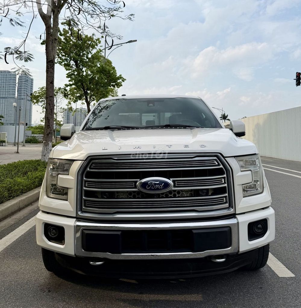 Ford 2016 - ảnh 1