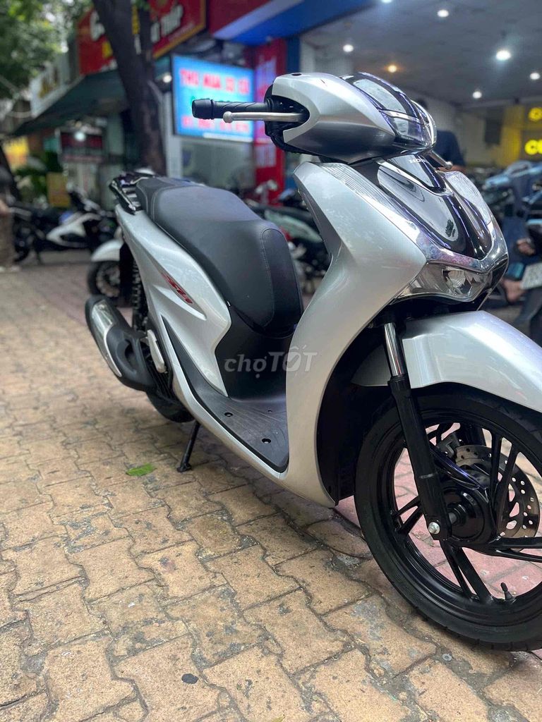 Honda SH 2022 - ảnh 3
