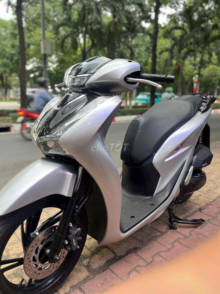 Honda SH 2022 - ảnh 4