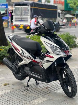 Bán xe 2010 - ảnh 1