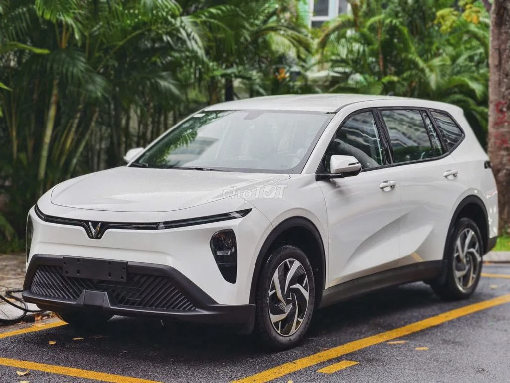 VinFast Limo Green 2026 - ảnh 3