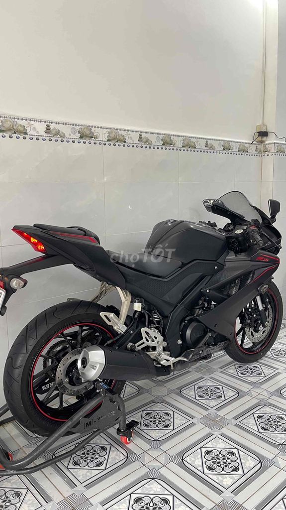 Yamaha R 2018 - ảnh 3