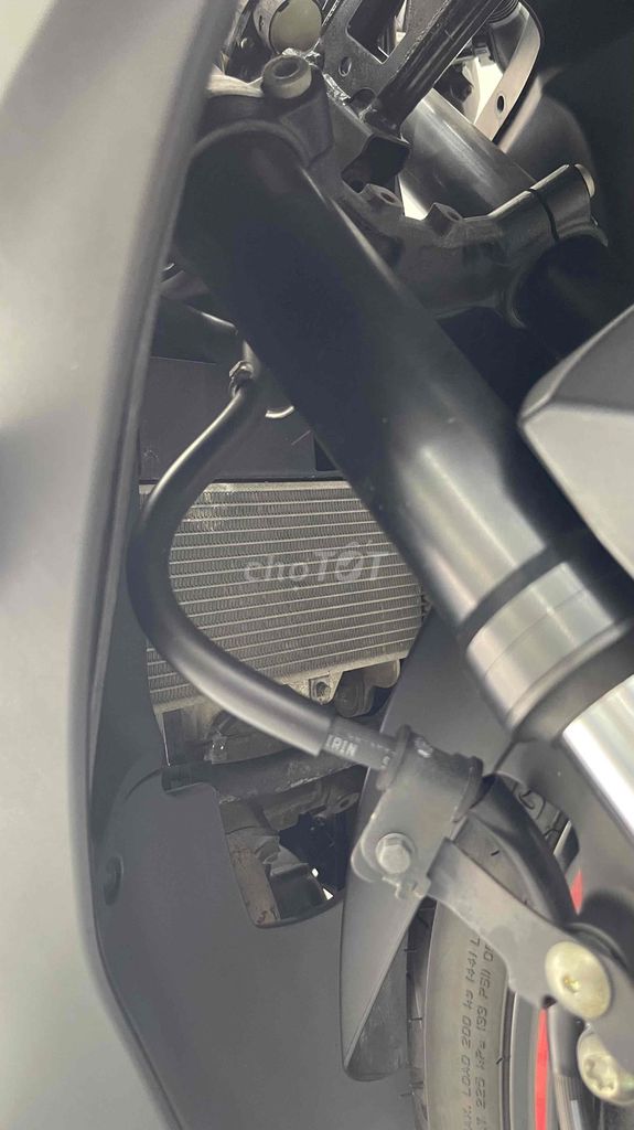 Yamaha R 2018 - ảnh 5