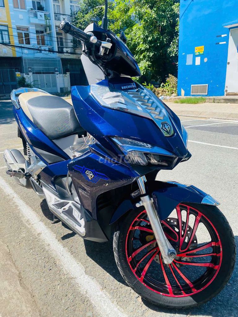Honda Air Blade 2018 - ảnh 1