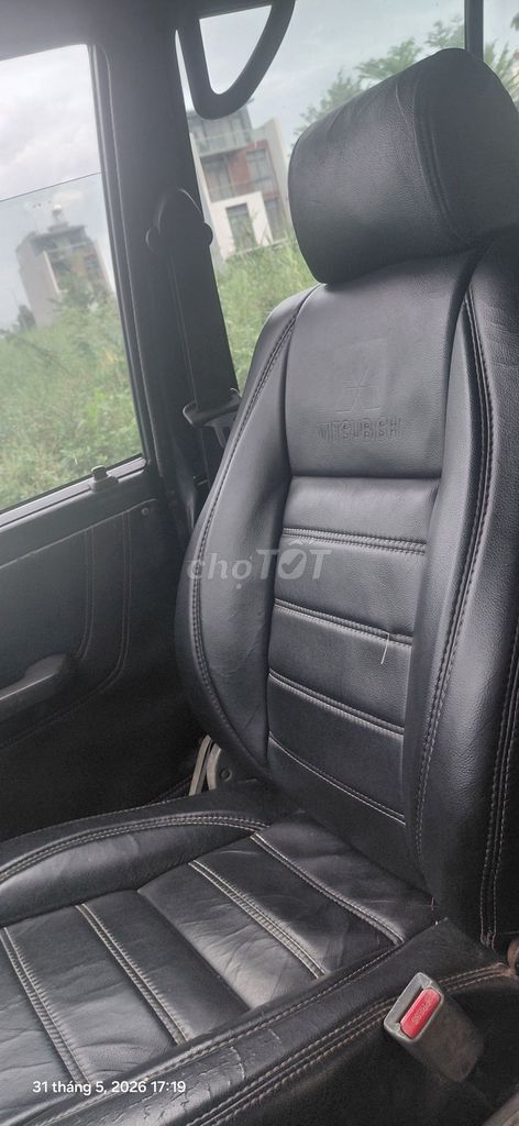 Mitsubishi Pajero 2000 - ảnh 1